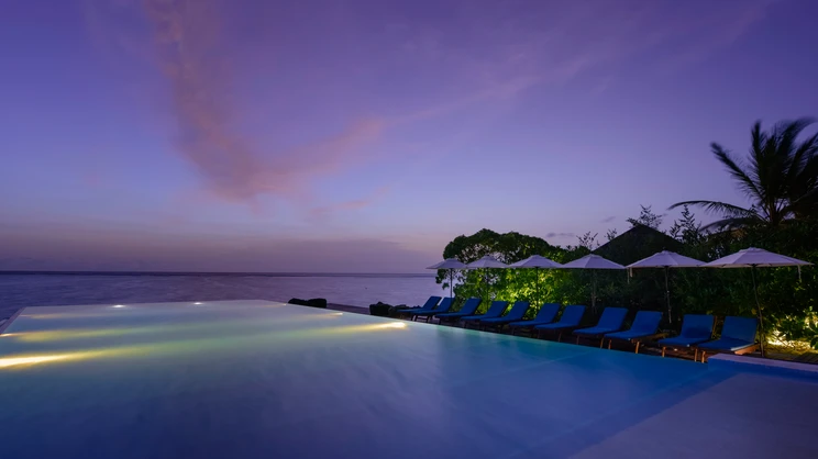 Summer Island Maldives